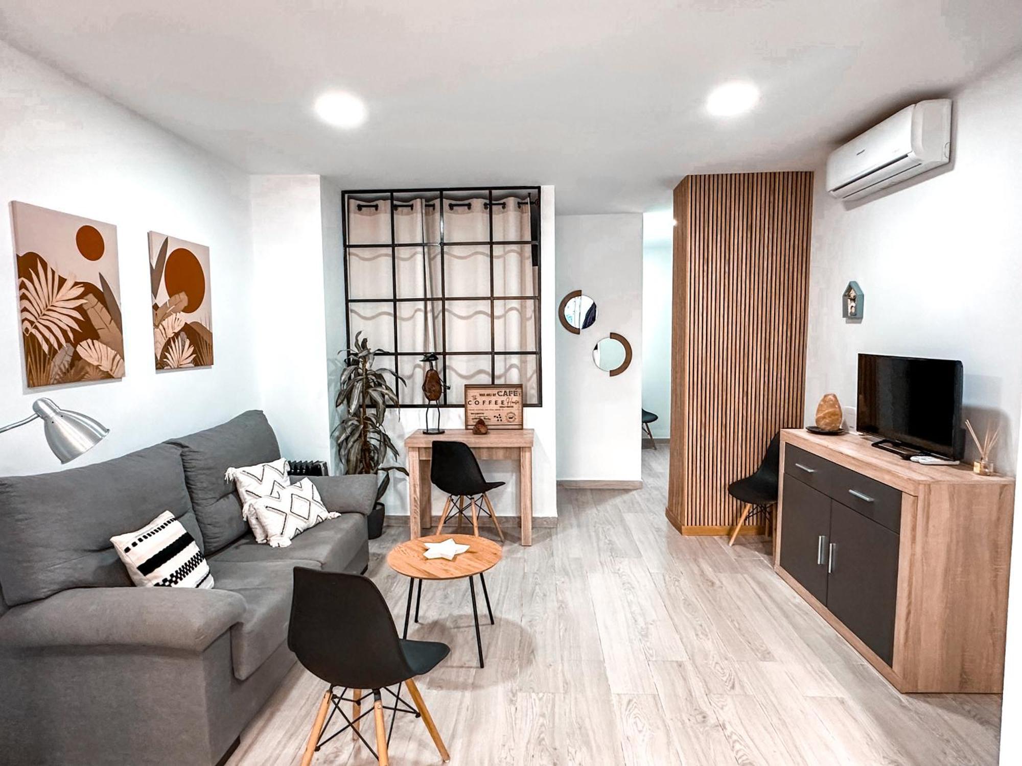 A&M Apartamento En Nervion セビリア エクステリア 写真